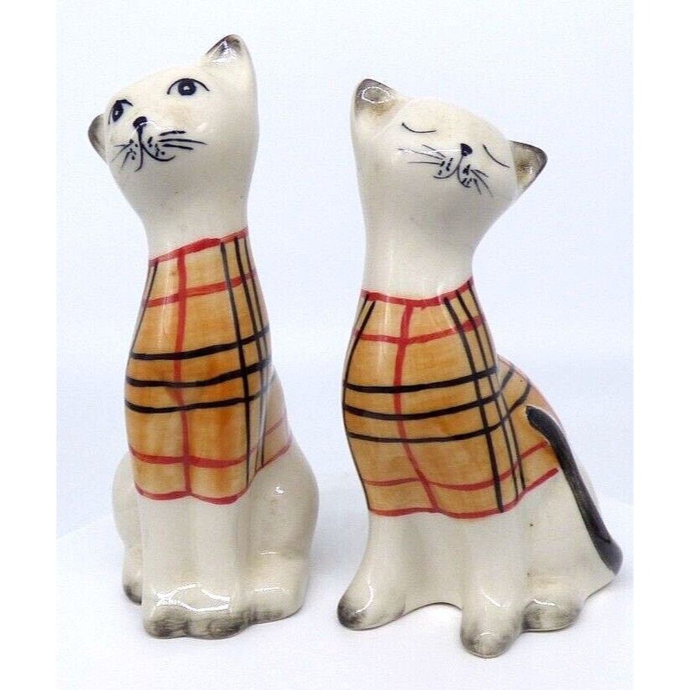 Salt and Pepper Shaker Cats with Plaid Sweaters Andrea by Sadek Ceramic Vintage